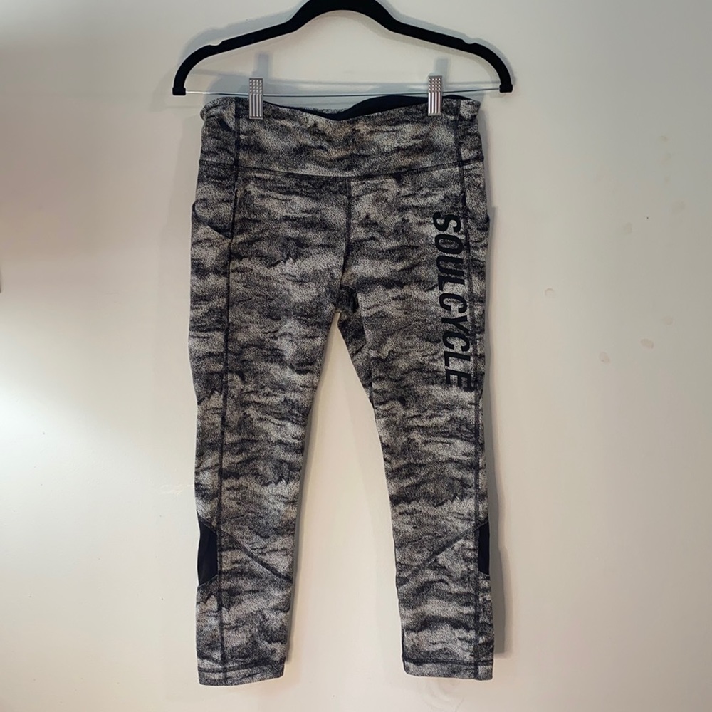 SOULCYLCE x Lulu lemon leggings